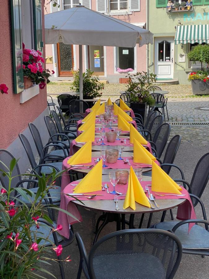 Gasthaus Zum Hirschen Staufen im Breisgau Dış mekan fotoğraf