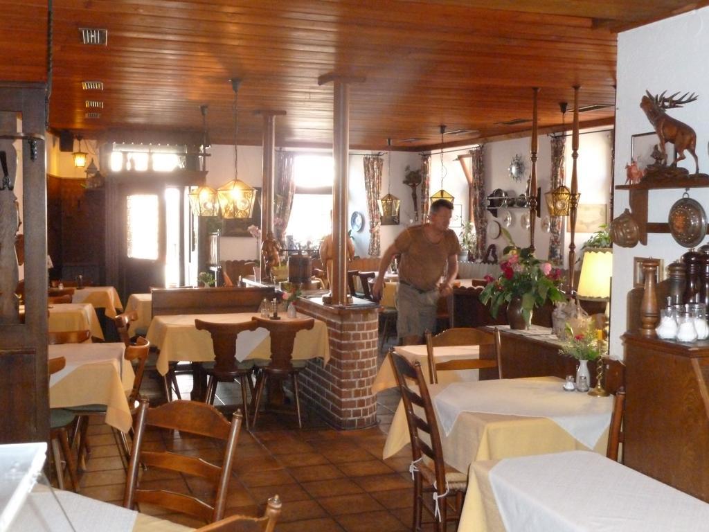 Gasthaus Zum Hirschen Staufen im Breisgau Dış mekan fotoğraf