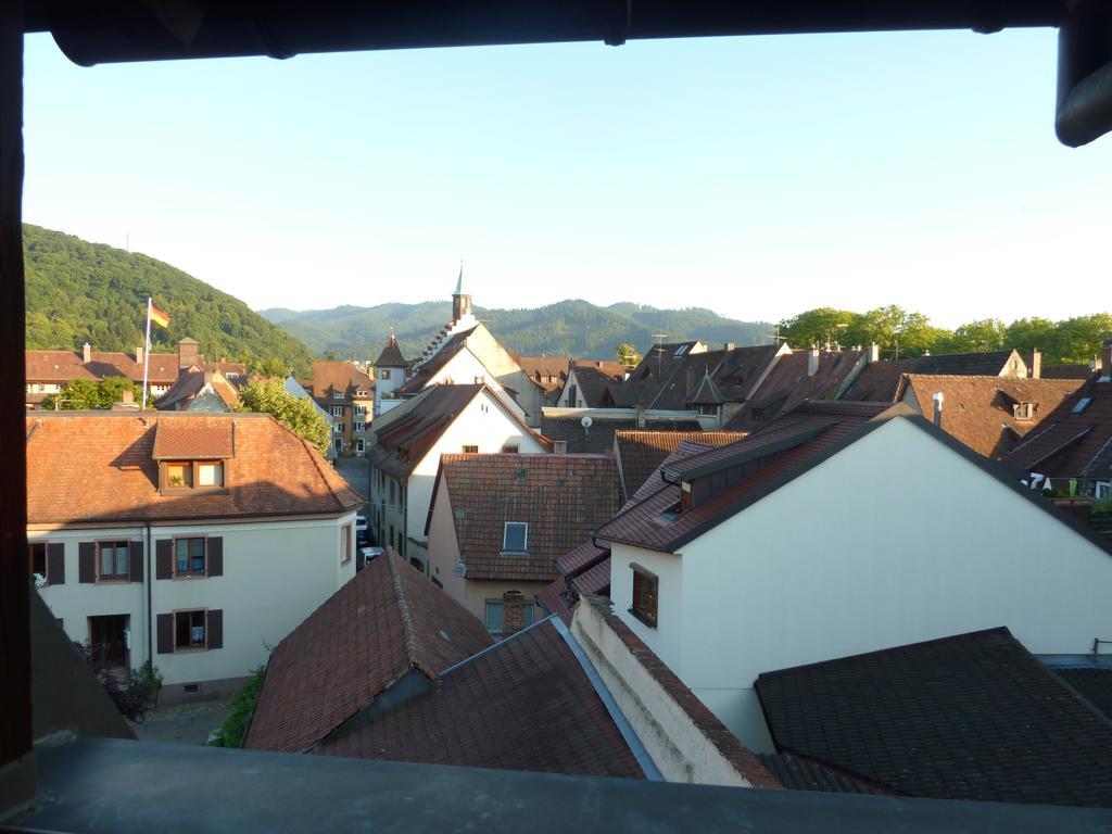 Gasthaus Zum Hirschen Staufen im Breisgau Dış mekan fotoğraf
