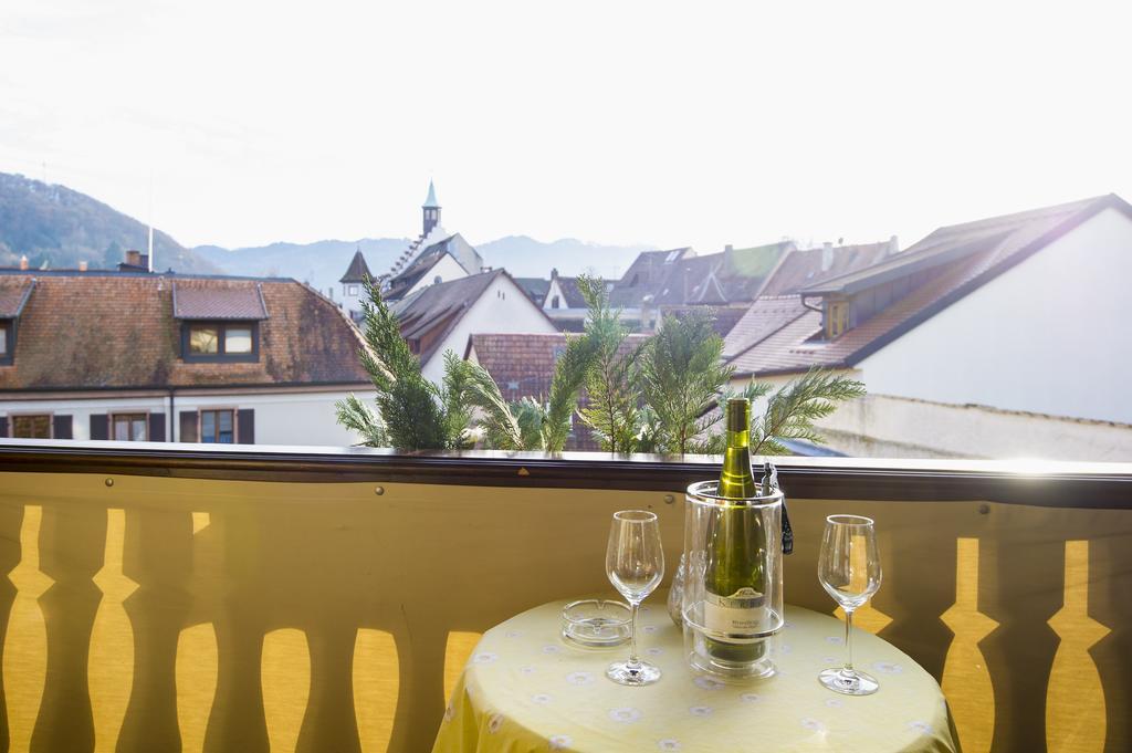 Gasthaus Zum Hirschen Staufen im Breisgau Dış mekan fotoğraf
